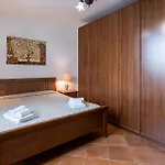 Cozy In 帕尔蒂尼科